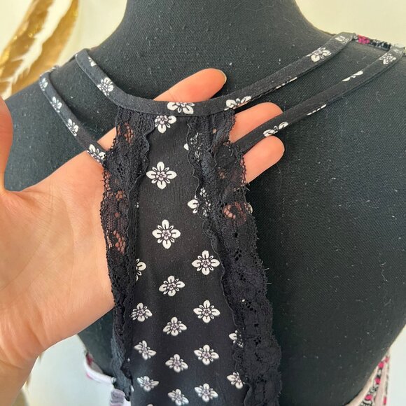 Y2K Purple & Black Paisley Halter Midi Dress with Back Lace Trim - Picture 3 of 8